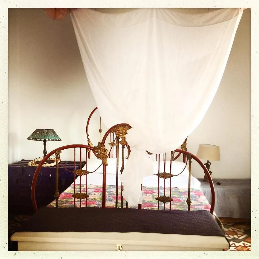 Bed & Breakfast Bed and Breakfast Casa 3 Archi Alicudi